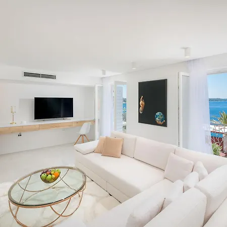 Hvar Majestic: Seaside Centre Retreat Villa