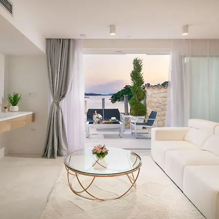 Beautiful Hvar 4 Bedrooms Hvar Majestic Centre Location Wonderful Sea Views Villa