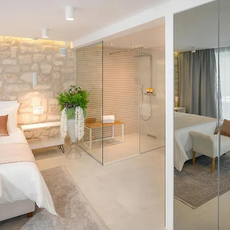 Beautiful Hvar 4 Bedrooms Hvar Majestic Centre Location Wonderful Sea Views * Hvar Town