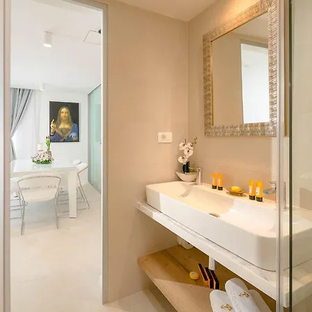 Beautiful Hvar 4 Bedrooms Hvar Majestic Centre Location Wonderful Sea Views Villa Hvar Town